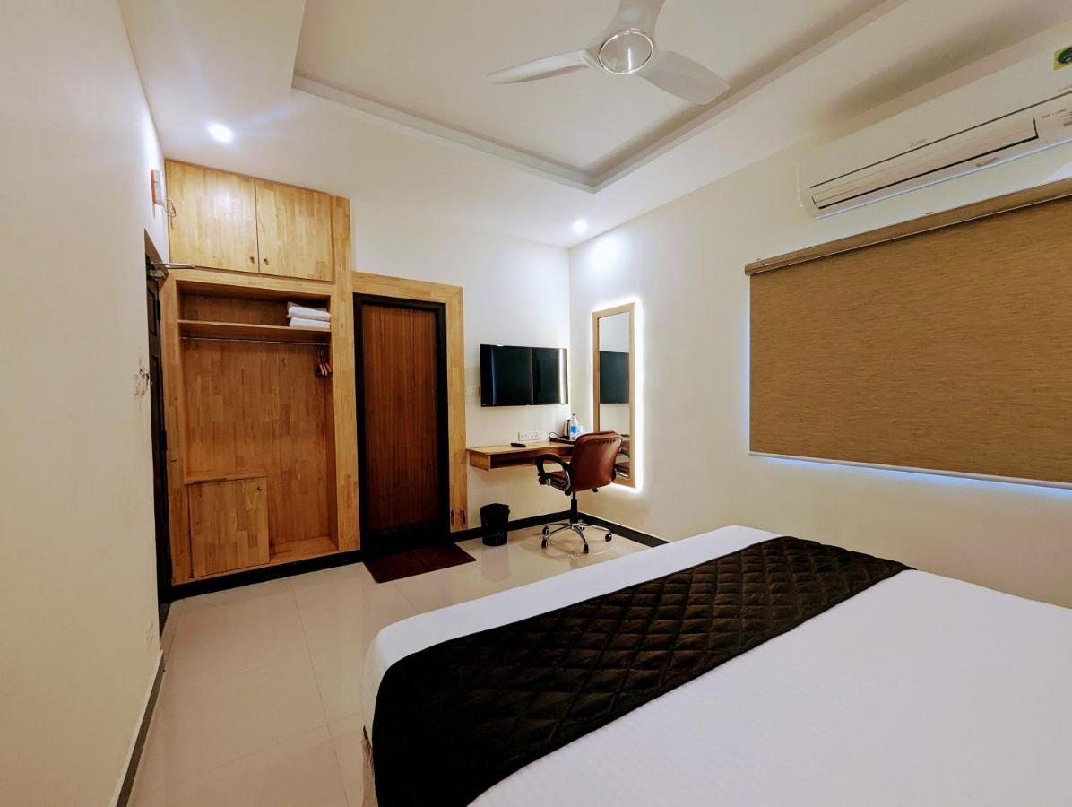 Tpc Camphor Tiruchirappalli Exterior foto